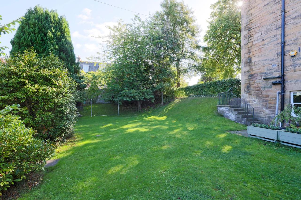 Joivy Delightful Flat With Parking Lägenhet Edinburg Exteriör bild